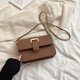 thumbnail image 1 of Bolso cuadrado pequeño de alto valor para mujer 2025, nueva línea de bordado de diamantes, temperamento simple y moderno, bolso bandolera con cadena versátil., 1 of 5