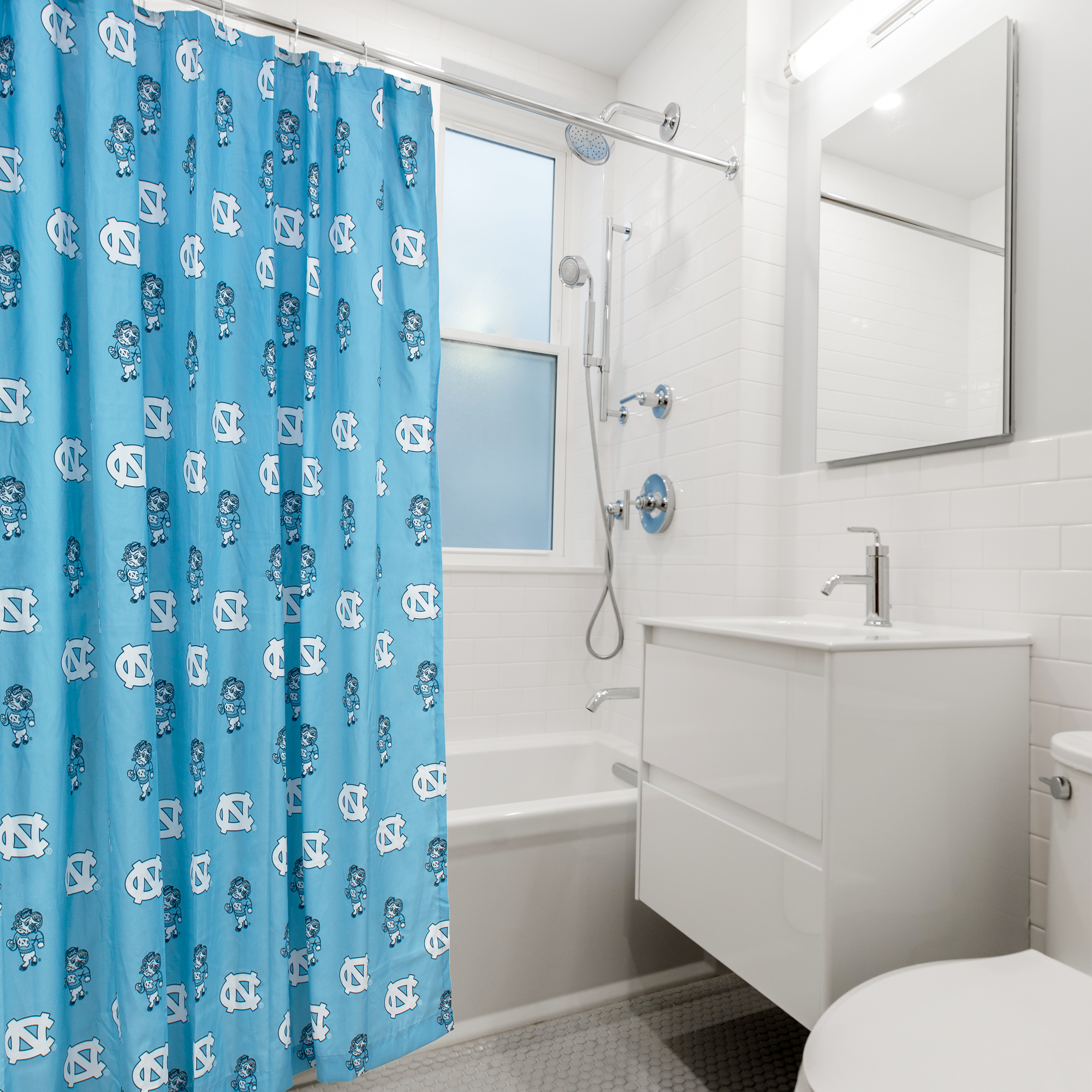North Carolina Tar Heels Printed Shower Curtain Cover - 70" x 72"
