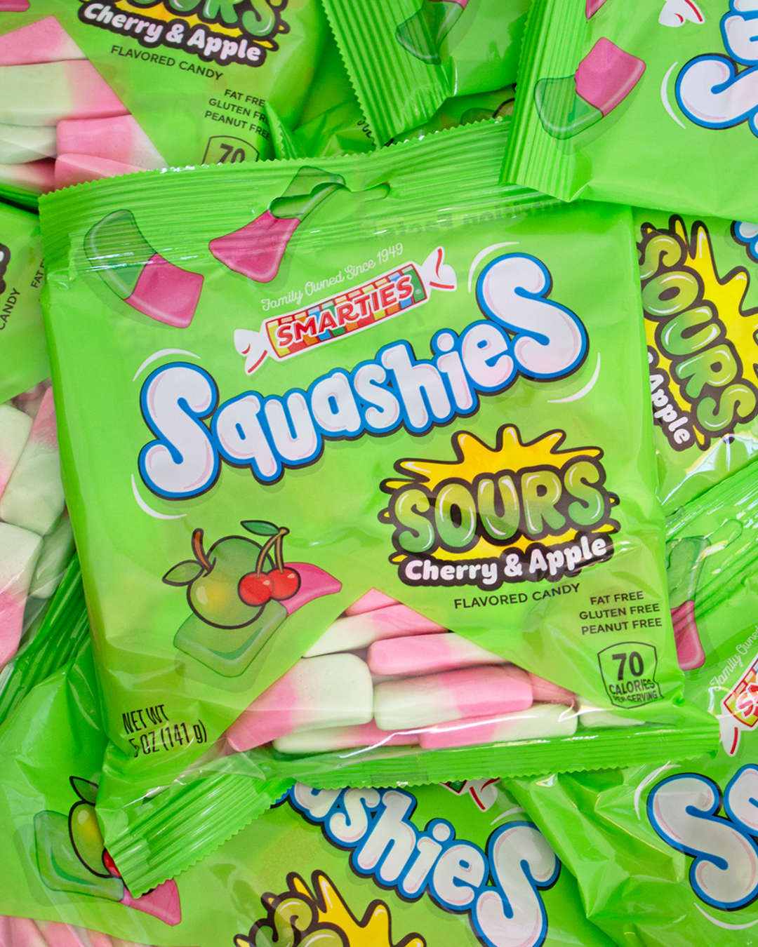 Smarties Squashies Sours Top Allergen Free Gummies in Cherry Apple Flavor