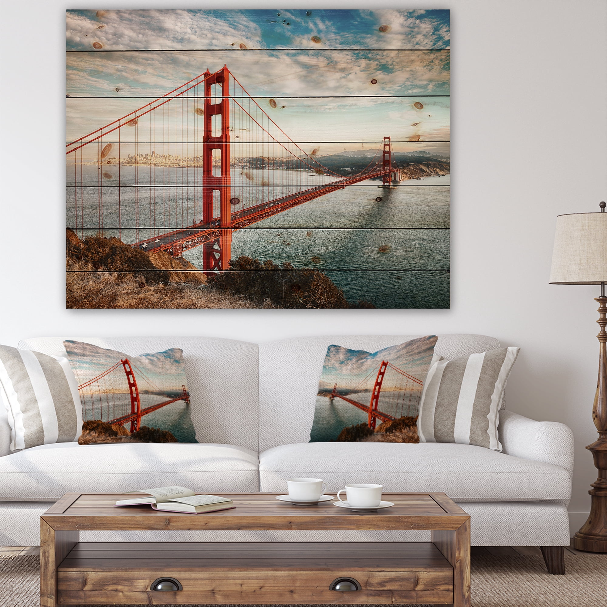 Designart 'Golden Gate Bridge in San Francisco' Sea Bridge Print on Natural Pine Wood