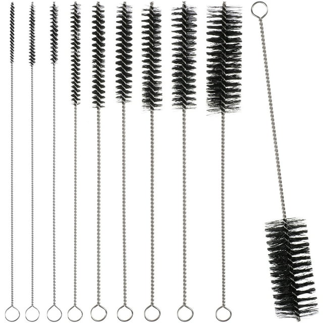 10 cepillos de nailon de acero inoxidable para limpiar pajitas, tubos largos, herramientas de limpieza para pajitas, vasos y teclados vista frontal centrada de diez cepillos con cerdas espirales negras y mangos de alambre de acero inoxidable con lazo superior, cada uno de aproximadamente 20 cm; diámetros variados para limpieza de pajillas, botellas y tubos y para colgar en almacenamiento.