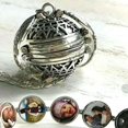thumbnail image 1 of Collier Médaillon Extensible avec Pendentif Aile d'Ange en Argent, Cadeaux Commémoratifs, 1 of 5