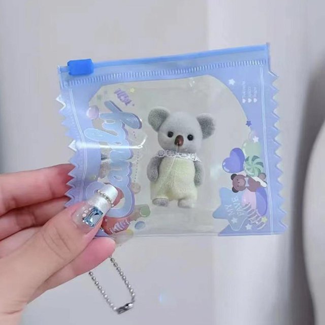 Llavero con colgante de bolso de caniche y koala de la serie Sylvanian Doll, regalo chino para San Valentín, venta al por mayor