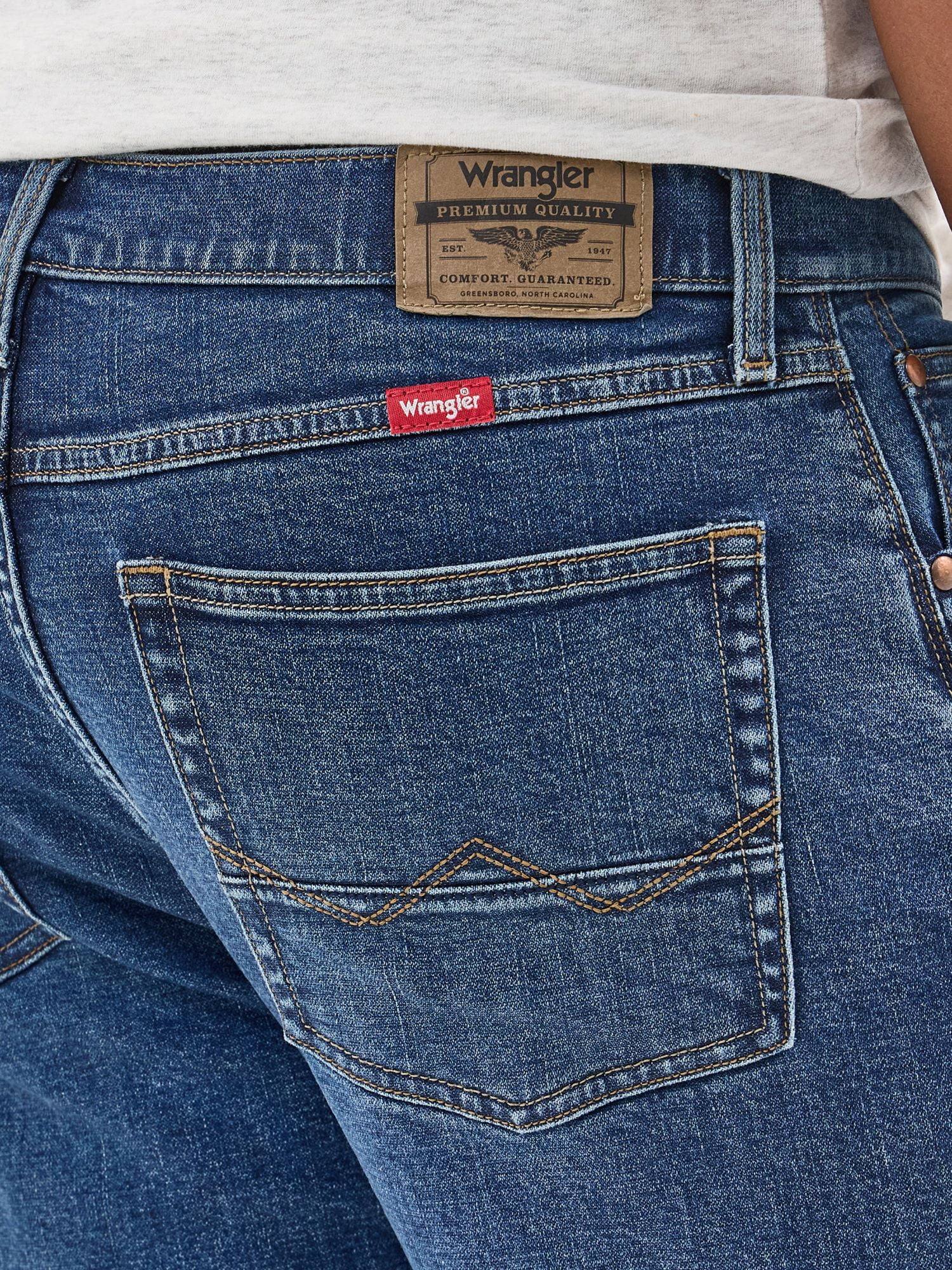 Wrangler Men's and Big Men's Relaxed Bootcut Jean