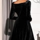 thumbnail image 5 of Laklulu - Vestido corto de fiesta de cóctel con corte en A de terciopelo, ajustado y acampanado, con escote en V cruzado y manga larga para mujer, negro, 2X, 5 of 5