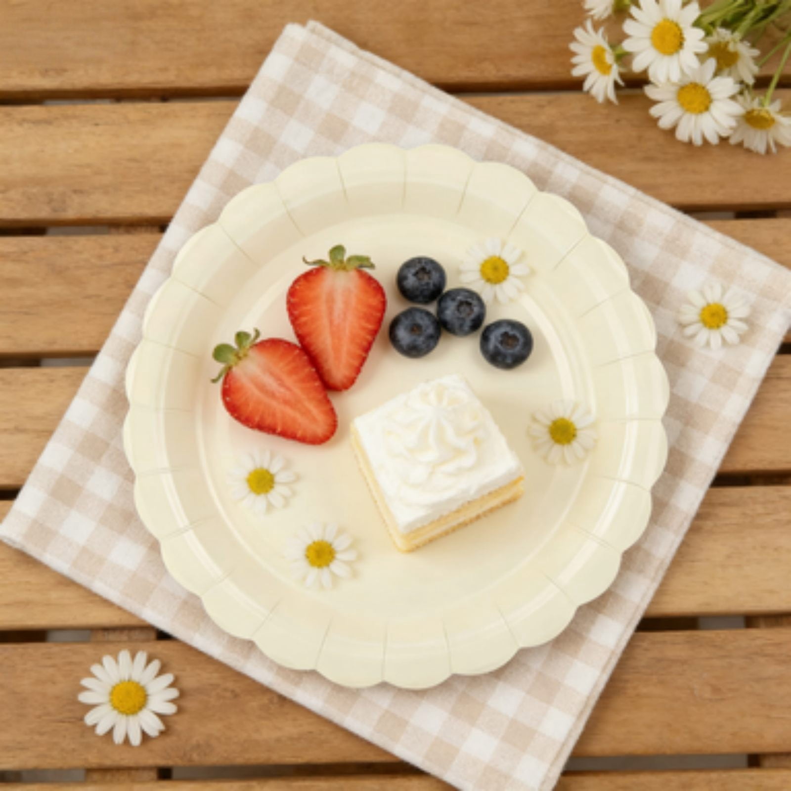 25-100PC Scalloped Paper Plates 7/9 Inch Disposable - Cute Dessert Cake Plate and Dinner Plate for Party, Decorative Supplies for Birthday Wedding Bridal Shower, Set for Wedding