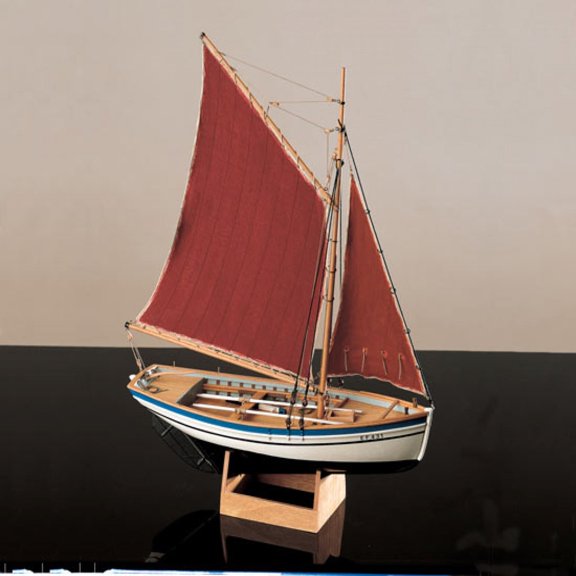 COREL SLOOP 1:25 SCALE