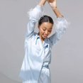 thumbnail image 2 of Conjunto de pijamas de 2 piezas para mujer, camisas de manga larga con puños de plumas lisas/de retazos, Tops + Pantalones cortos, ropa suelta para dormir/estar en casa, 2 of 4