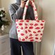 thumbnail image 1 of Bolso Hombro Acolchado Invierno Mano, 1 of 9