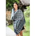 thumbnail image 2 of Mantón NOVICA Java Starlight Silk Batik Blue 100% para mujer, 2 of 8