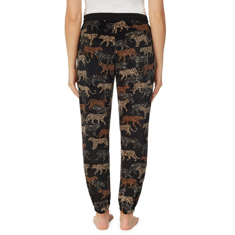Secret Treasures Women s and Women s Plus Velour Jogger Walmart