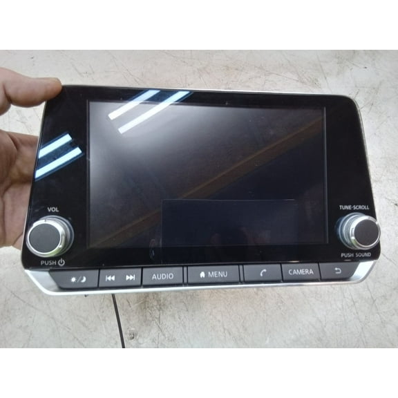 Pre-Owned 21 Nissan Sentra Radio W/ Information Navigation Display Screen OEM - Verify Specific Vehicle Fitment In Description - (Good)