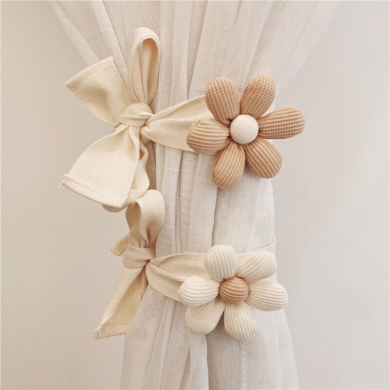 Curtain Tiebacks With Nordic Minimalism Style Cute Flower Decorate