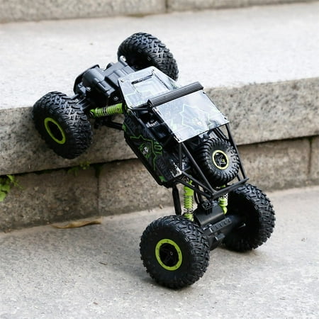Remote Control Toy, Wall Crawler Car, RC Car 4WD 2.4GHz Rock Crawlers Rally climbing Car 4x4 Double Motors Bigfoot, Green