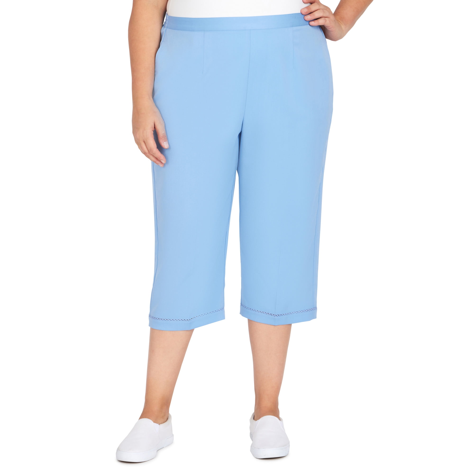 Alfred Dunner Womens PlusSize Sweet Cut Out Capri
