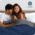 thumbnail image 4 of Edredón de plumón Alternativo Bare Home reversible Twin/Twin-XL azul oscuro/gris, 4 of 8