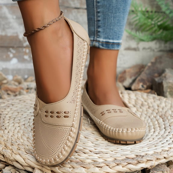 Womens Orthopedic Shoes, Women's Loafers Classic Leather Slip On Casual Comfortable Sneakers Work Office Dress Sneaker Closed Toe Non-Slip Walking Shoes, Beige 5.5