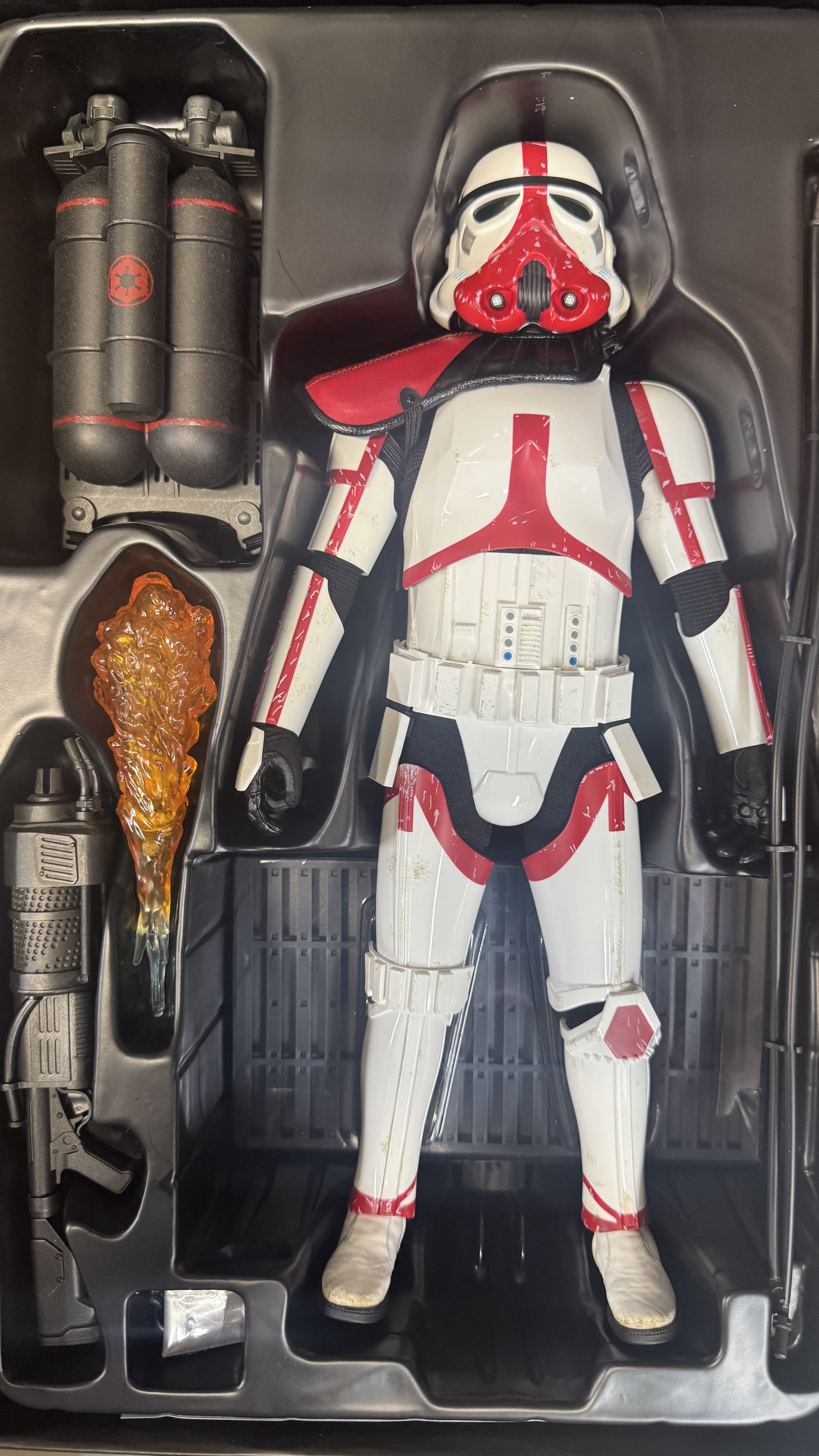 Pre-Owned Star Wars The Mandalorian Incinerator Stormtrooper Collectible Figure