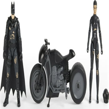 DC Comics Batman and Selina Kyle Chase Pack with 2 Figures and Bike