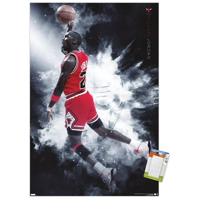 Michael Jordan - Affiche Murale Burst, 22,375 Po x 34 Po, Représentant un Joueur de basketball en Rouge, Numéro 23 des Chicago Bulls, Coupant un Ballon de basketball en l'Air avec un Fond Noir et Blanc Fumé, Présentant un Léger logo des Chicago Bulls, Imprimée sur Papier d'Affiche Lustré, Convient à l'Art Mural et à la Décoration de Pièce.