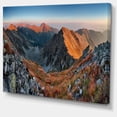 thumbnail image 2 of Montagnes de Slovaquie à l'Automne, 2 of 3