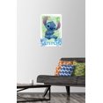 thumbnail image 3 of Disney Lilo et Stitch - Fleurs, 3 of 4