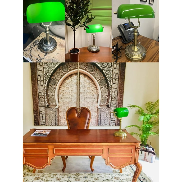 Green Glass Bankers Desk Lamp with Pull Chain Switch Plug in