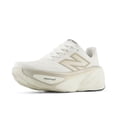thumbnail image 1 of Zapatillas de Running Fresh Foam X More V5 para Mujer de New Balance, 1 of 2
