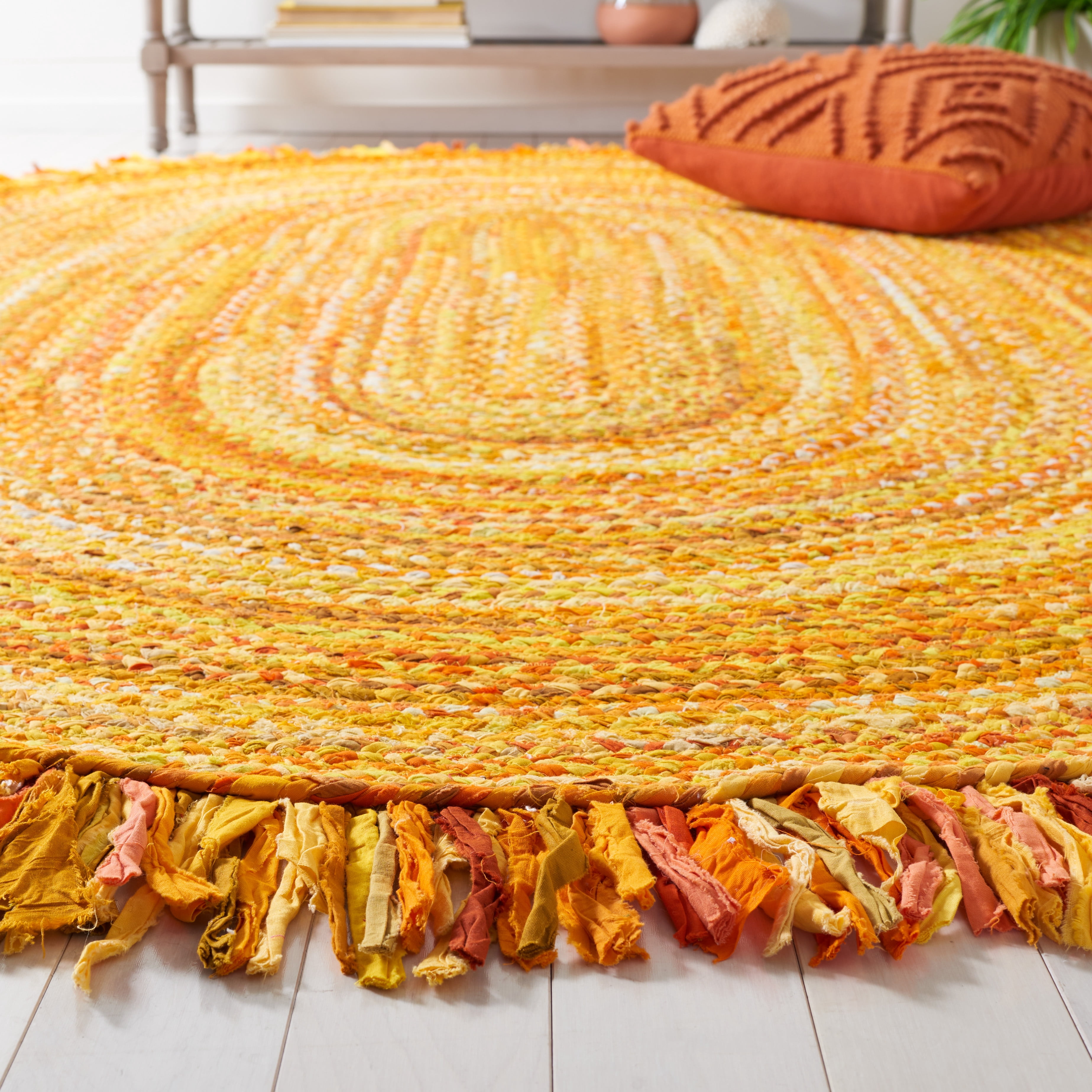 SAFAVIEH Braided Paisley Transitional Cotton Reversible Area Rug, Gold, 6' x 9' Oval