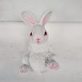 thumbnail image 4 of Pequeña estatua de conejo sentado de resina para decoración de césped al aire libre Blanco, 4 of 9