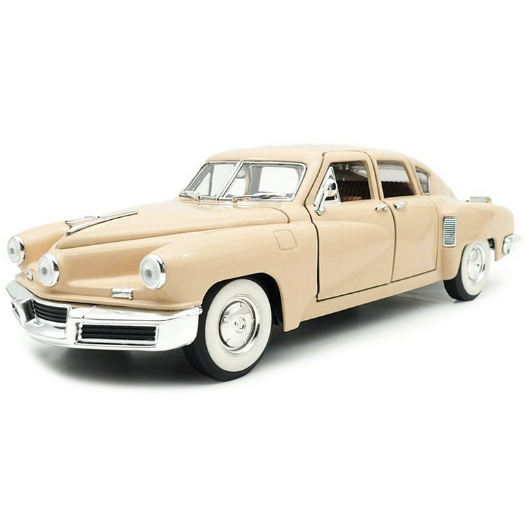 Road Signature 1948 Tucker Torpedo Cream Diecast Model Car, 1-18