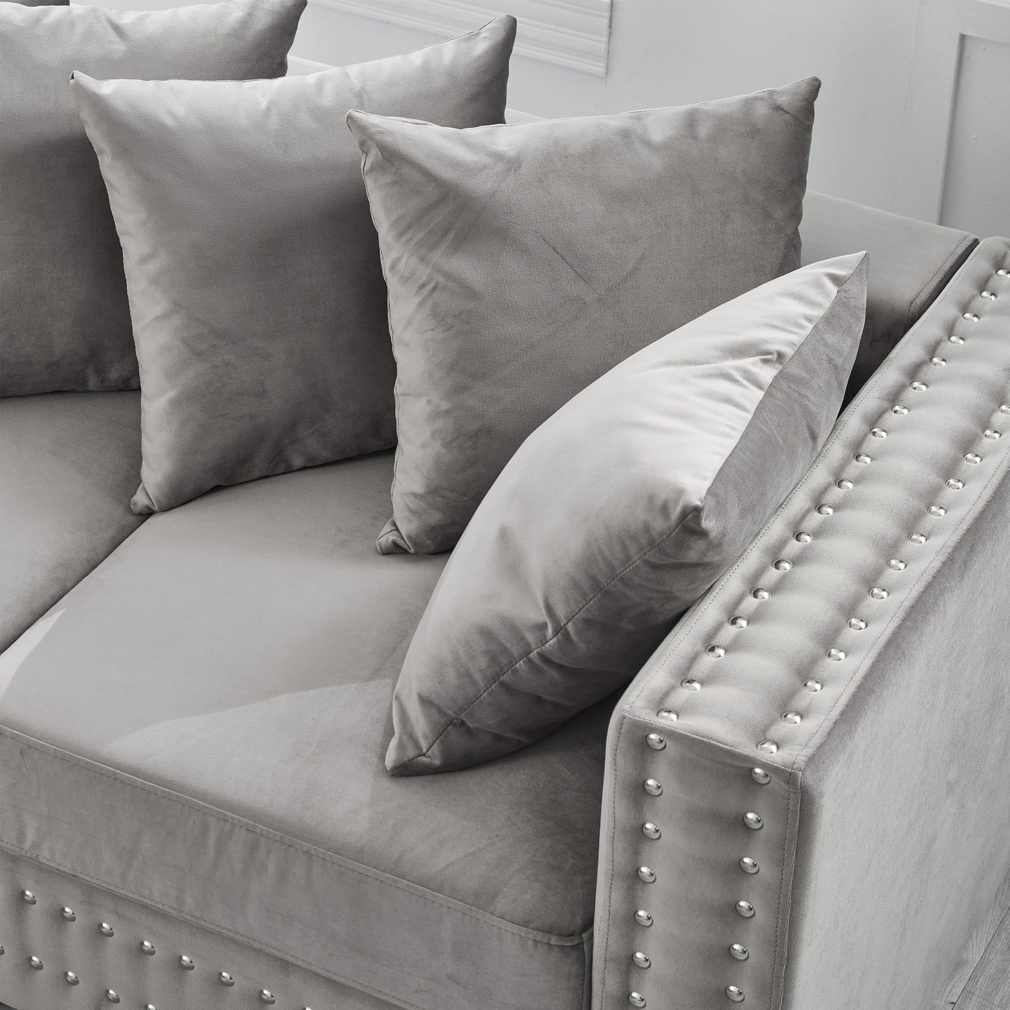 Eyisean 61" Velvet Modern Loveseat Sofa for Living Room, 2-Seater Upholstered Tufted Couch with Nailhead Arms & Pillow, Removable/Washable Cushion, Cloud Couch with Storage Space
