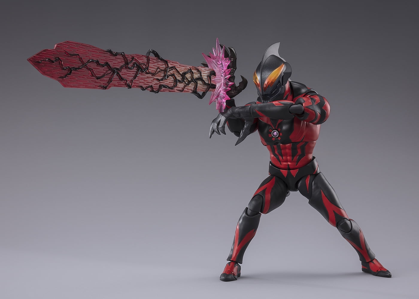 Tamashii Nations - Mega Monster Battle - S.H.Figuarts - Ultraman Belial (Darkness Heels Ver.) Action Figure