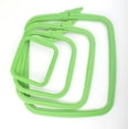 thumbnail image 3 of Juego de aros para bordar cuadrados de plástico verde nourgués (4 unidades), 3 of 9