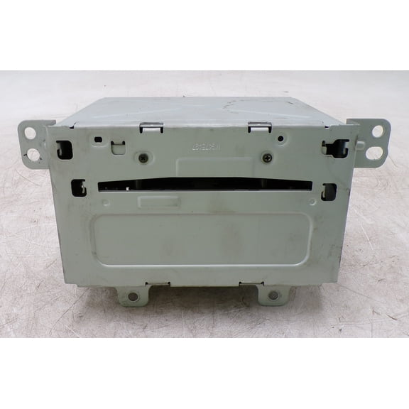 Pre-Owned 2014 Chevrolet Cruze AM FM XM CD Player Radio OEM - Verify Specific Vehicle Fitment In Description - (Good)