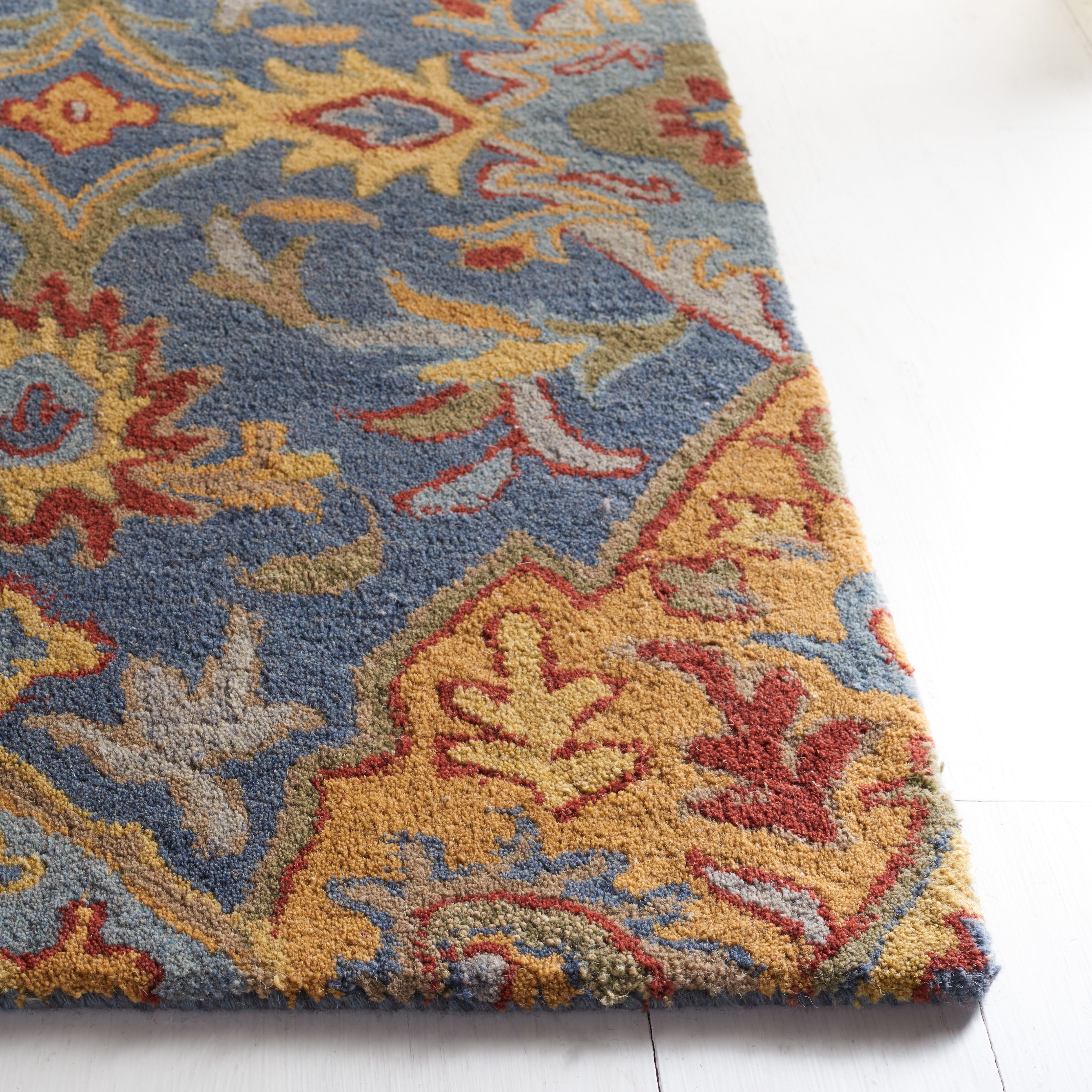 Safavieh Heritage Reanna Oriental Wool Area Rug, Navy/Gold, 4' x 6'