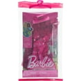 thumbnail image 2 of Barbie  Tenue  Coffret avec robe à imprimé cur et accessoires, 2 of 3