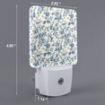 thumbnail image 2 of Fotbe Vintage Blue Floral Luz Nocturna LED, Luz de Noche con Sensor de Luz Natural de Anochecer a Amanecer, Se Enchufa a la Pared, Blanco Cálido 0.5W-US, 2 of 7