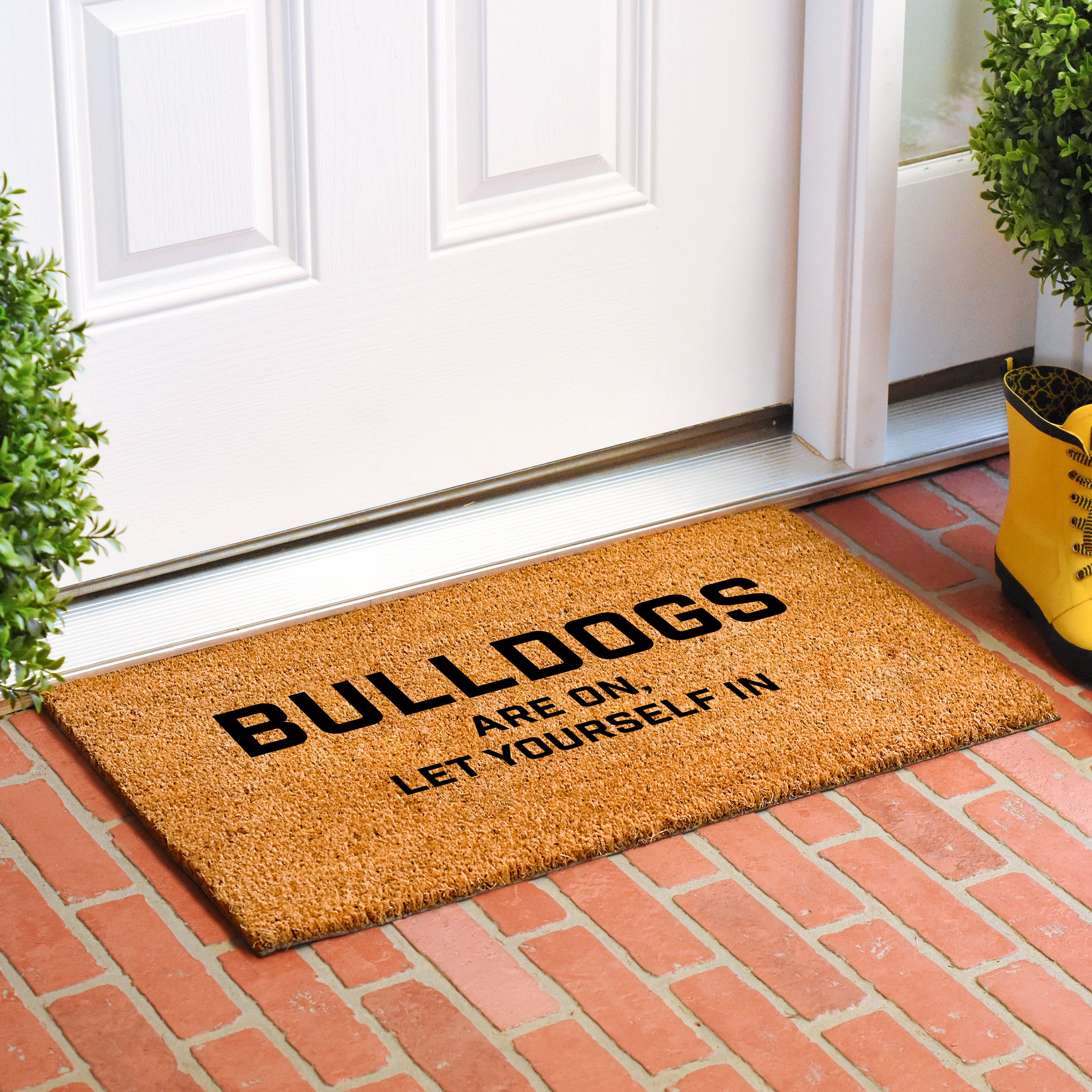 Calloway Mills 111772436 Bulldogs are on let yourself in Doormat 24" x 36"