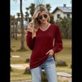 thumbnail image 4 of Blusas Elegantes e Informales para Mujer, con Cuello en V y Lunares, de Larga Vino Tinto L, 4 of 9