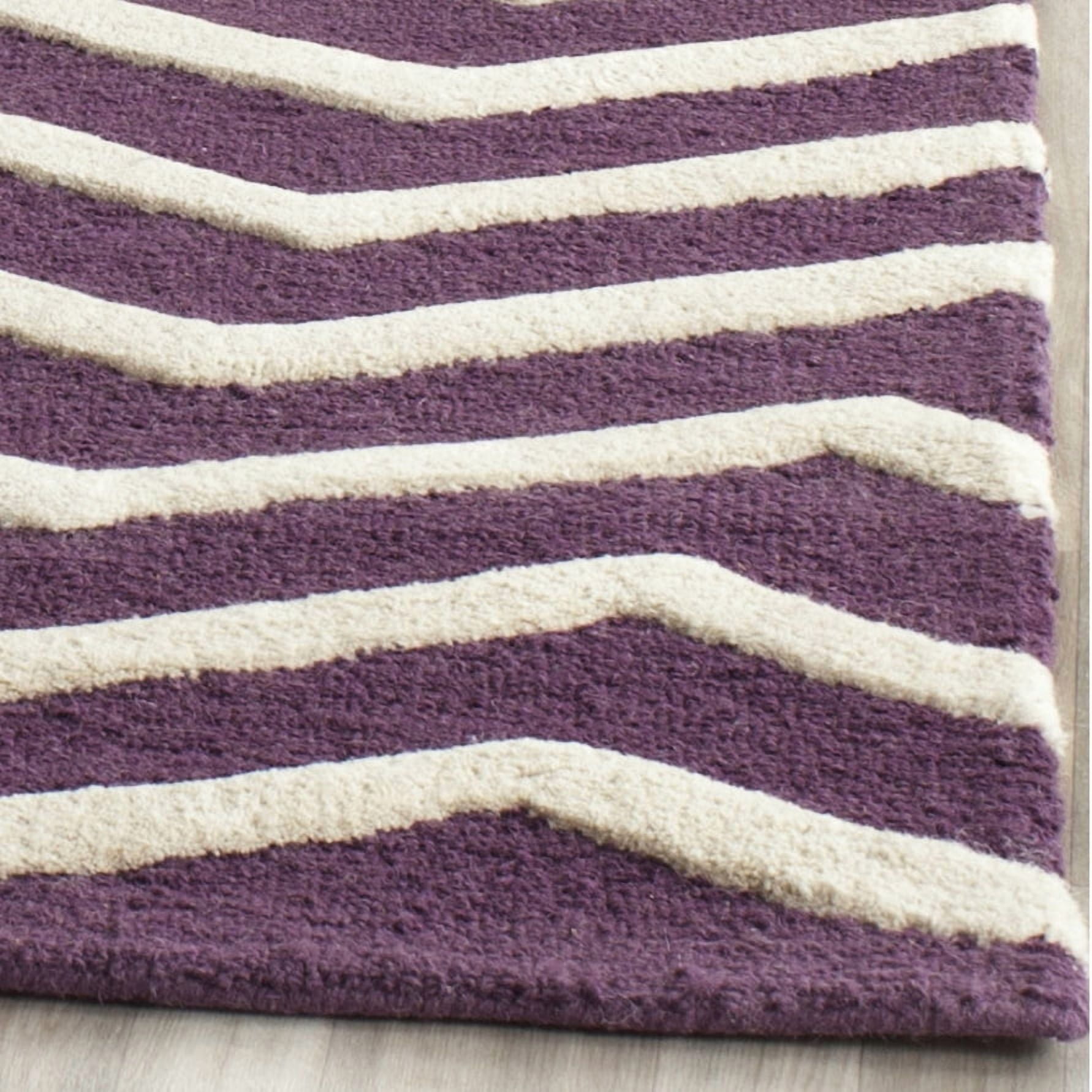 SAFAVIEH Cambridge Leon Geometric Wool Area Rug, Purple/Ivory, 6' x 9'