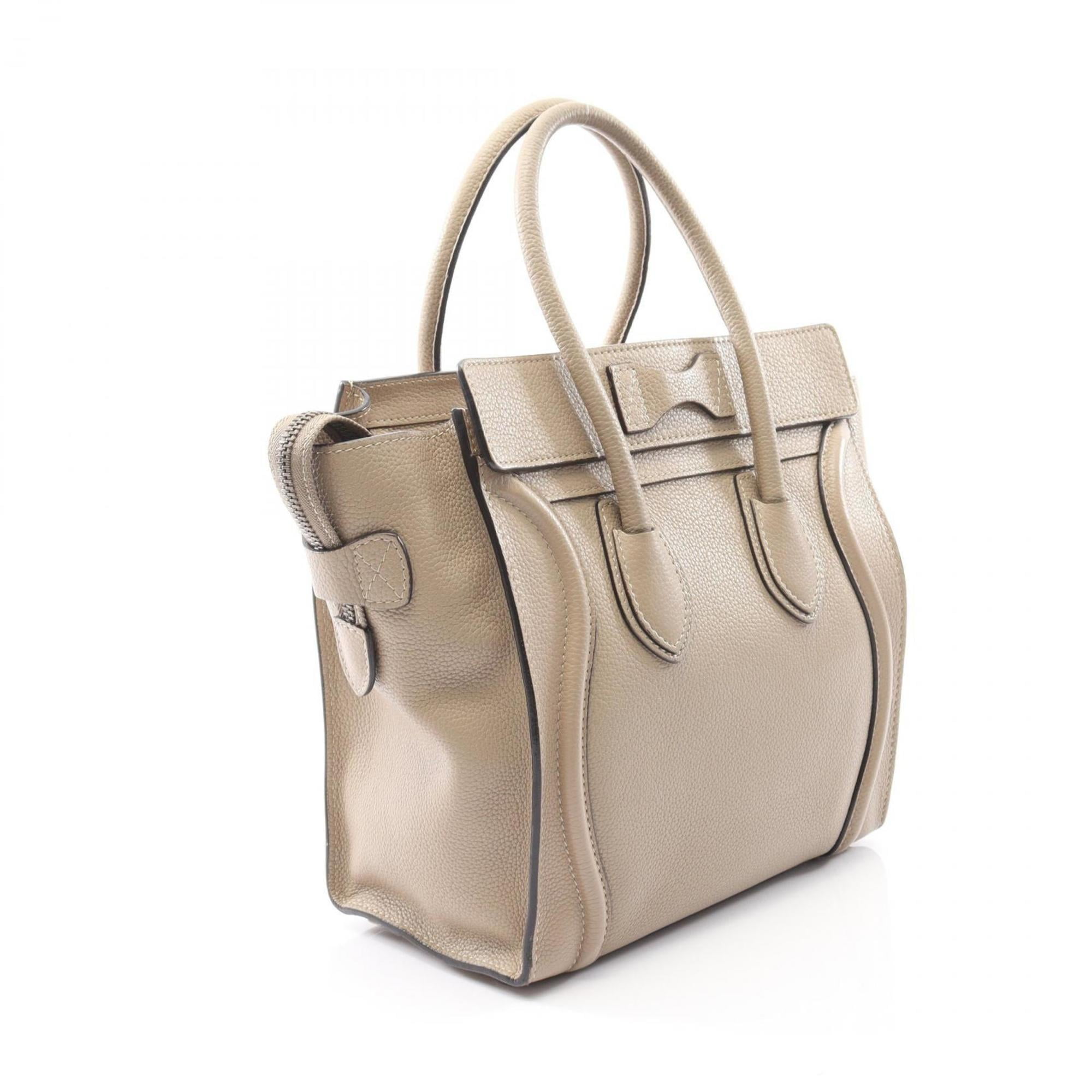 割引クーポン購入 CELINE Luggage Micro Shopper Leather Bag 【公式通販】