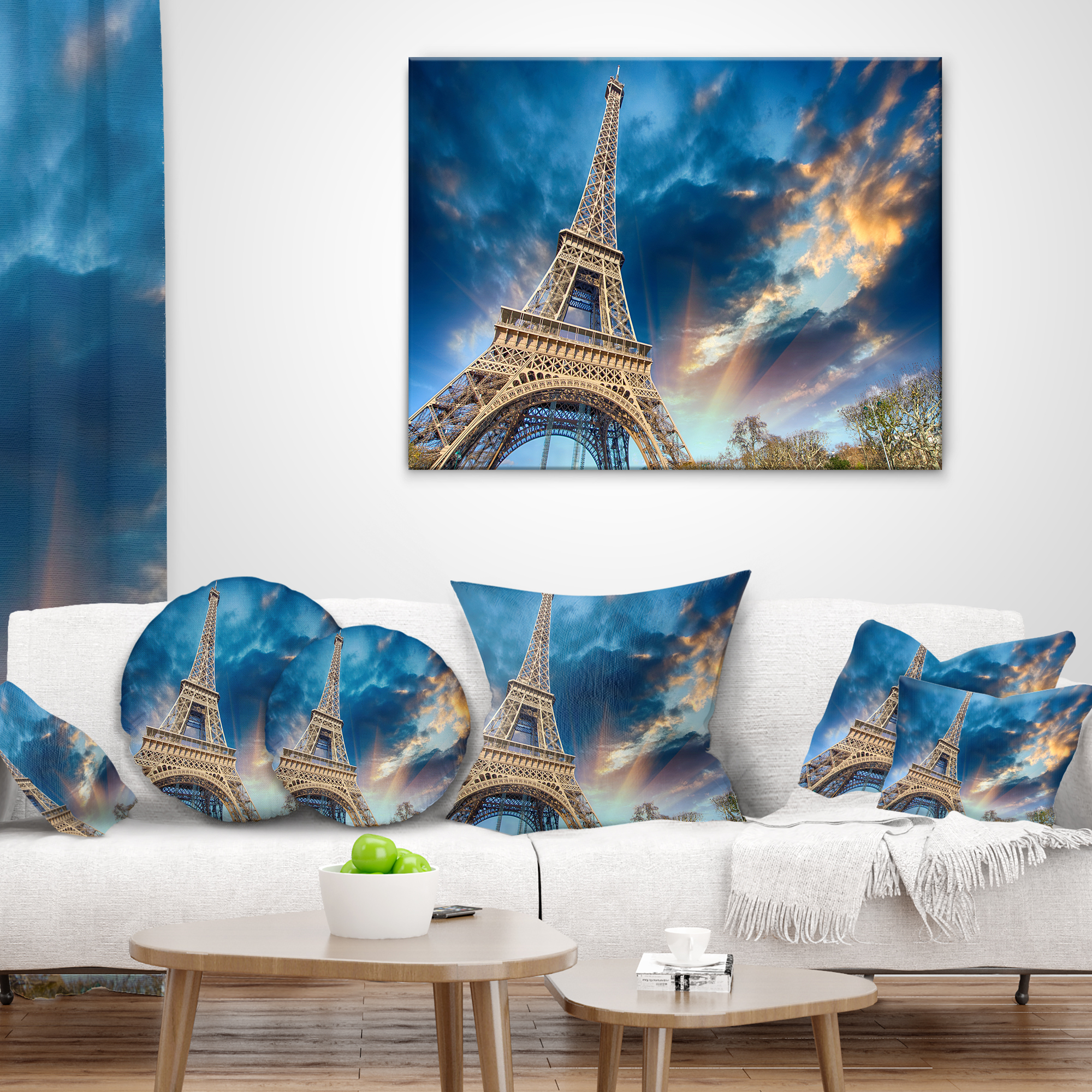 Designart Beautiful View of Paris Paris Eiffel Towerunder Fiery Sky - Cityscape Throw Pillow - 16x16