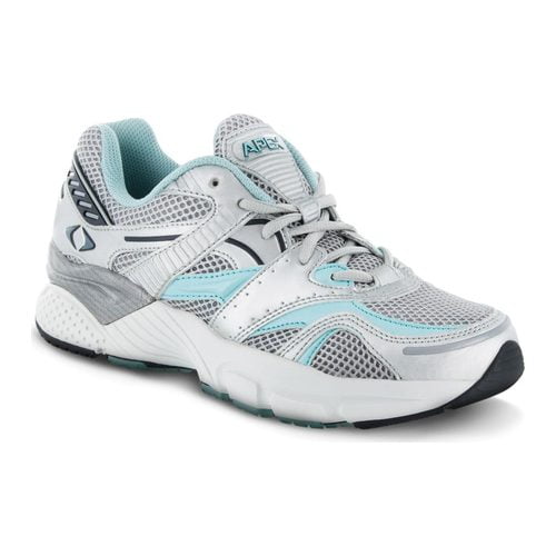 boss training shoes