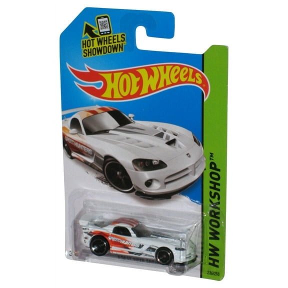 Hot Wheels HW Workshop (2013) White Dodge Viper SRT10 ACR Toy Car 236/250
