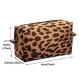 thumbnail image 4 of Set de bolsas de maquillaje AGBIADD con estampado de leopardo, 3 piezas, color marrón, 4 of 7