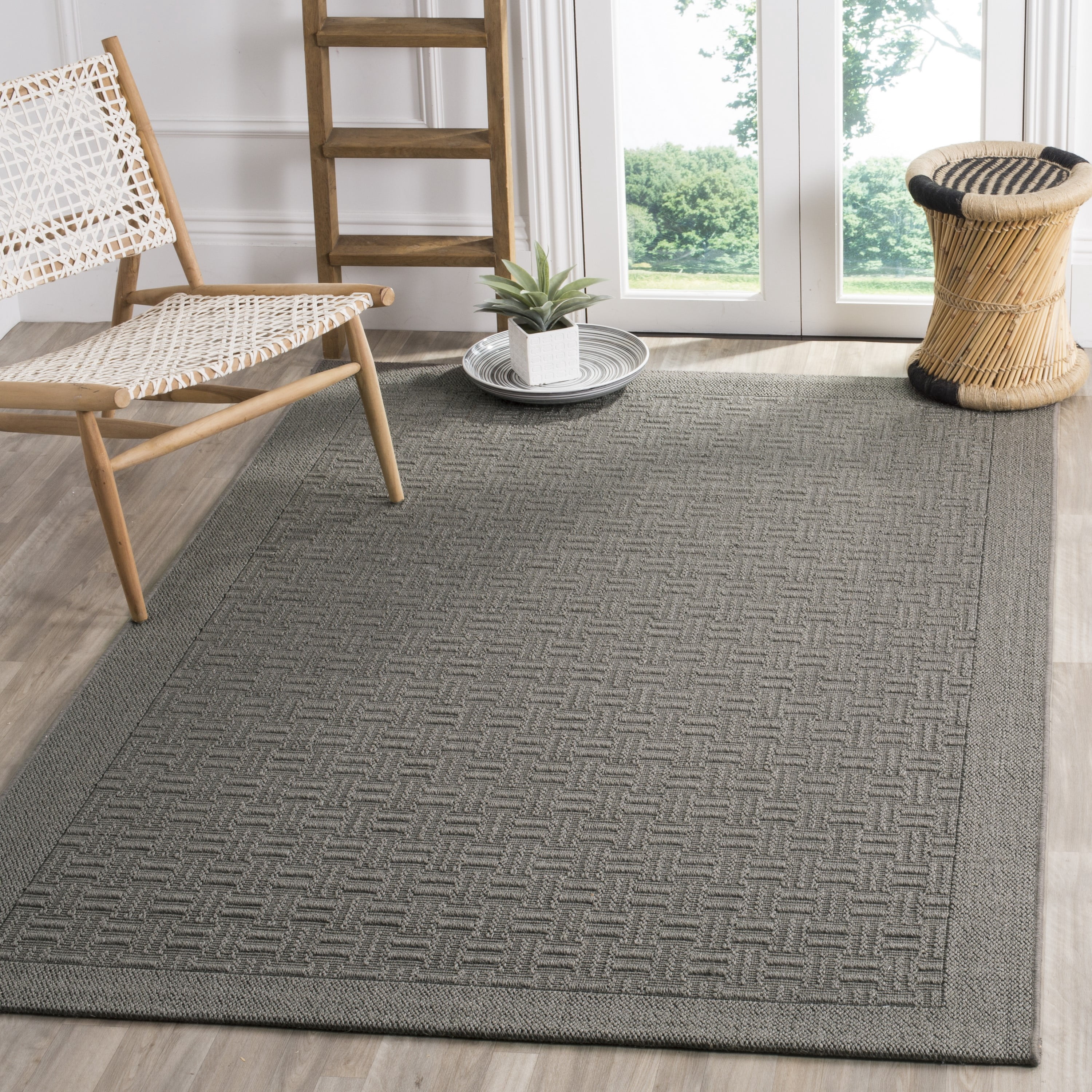 SAFAVIEH Palm Beach Kenyon Geometric Area Rug, Ash, 3' x 5'