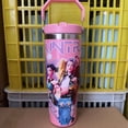 thumbnail image 1 of Vaso KPop Demon Hunters de acero inoxidable aislante de 900 ml, 1 of 1