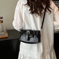 thumbnail image 2 of Bolsos para mujer 2025, nuevo estilo, estilo retro de nicho, bolso de un solo hombro, bandolera informal con textura, bolso cuadrado pequeño., 2 of 5