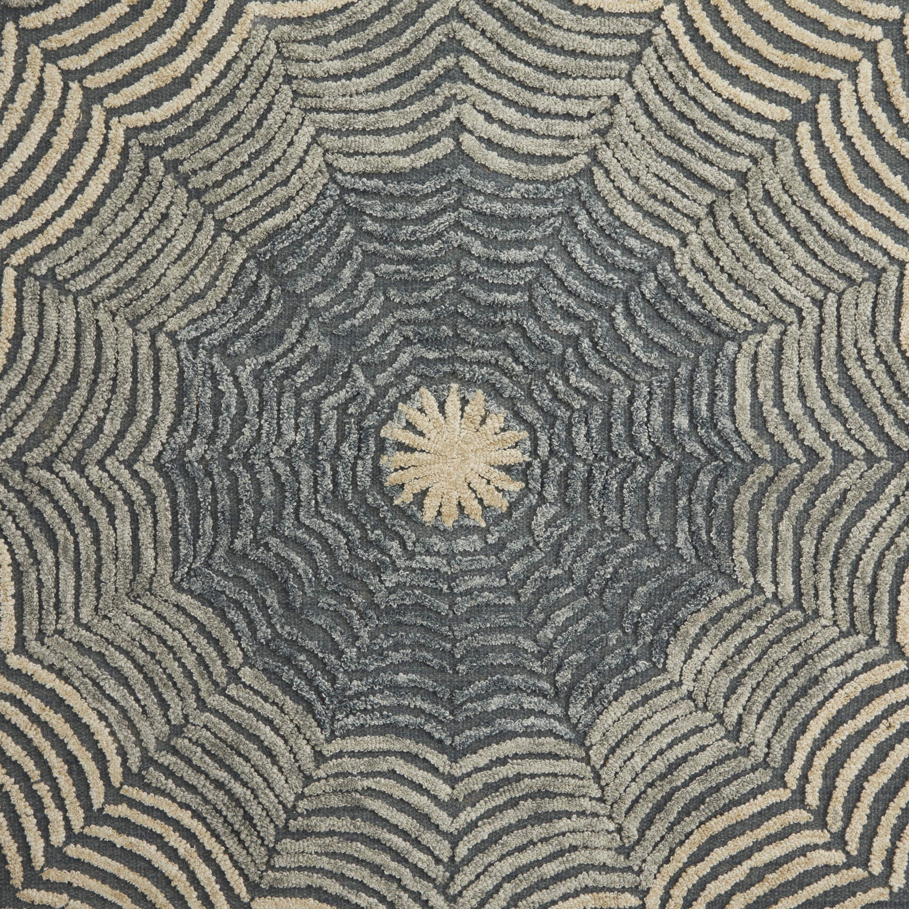DecMode Living room Rectangle Geometric Contemporary Area Rug, Light Gray, 8' x 10', 1 - Piece